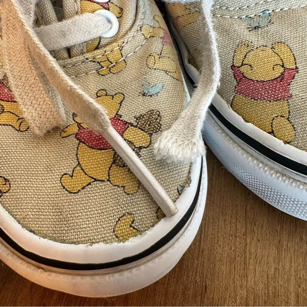 VANS Winnie the Pooh Kids Sneakers Size 13 Honey Pot Toddlers Runners Shoes